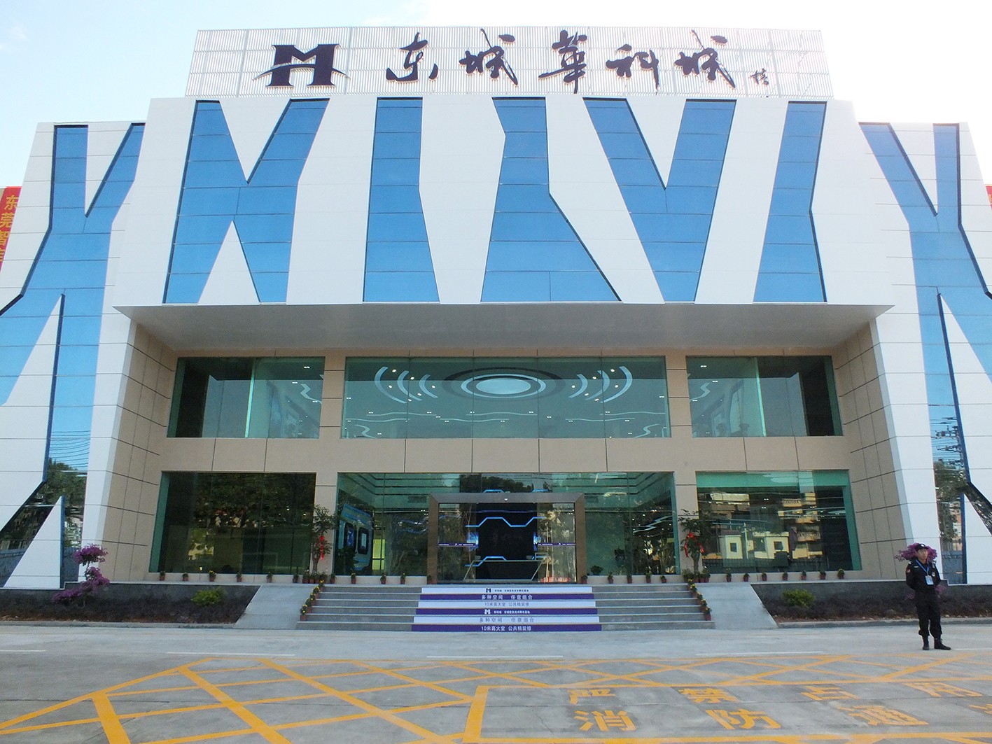 1541058805446958.jpg DSCF8766_low.jpg