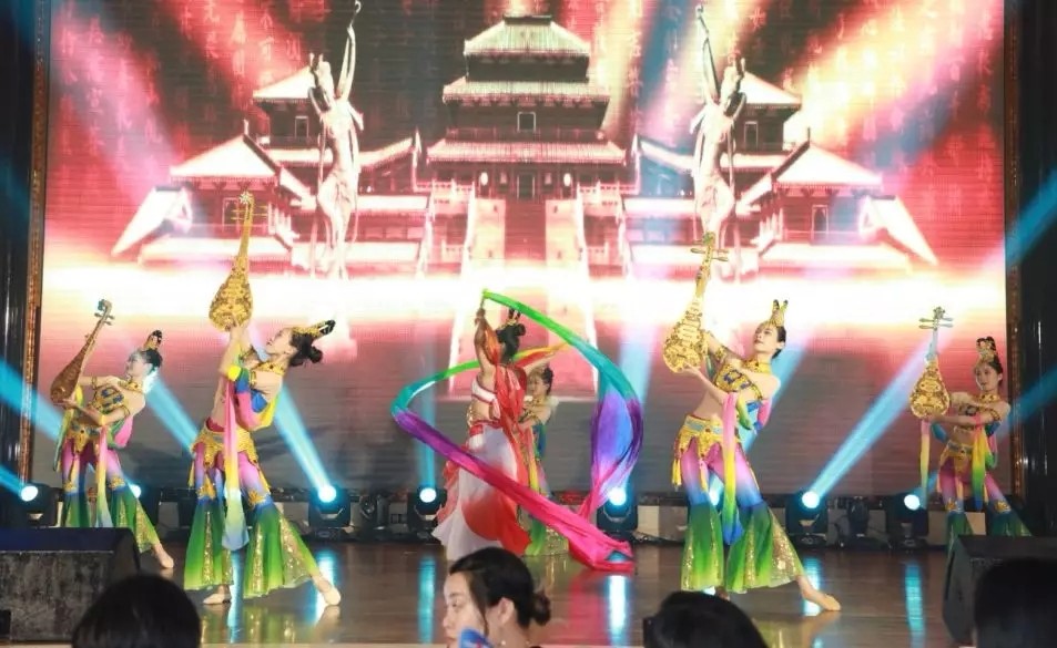 1556706386907175.jpg 640.webp (7).jpg