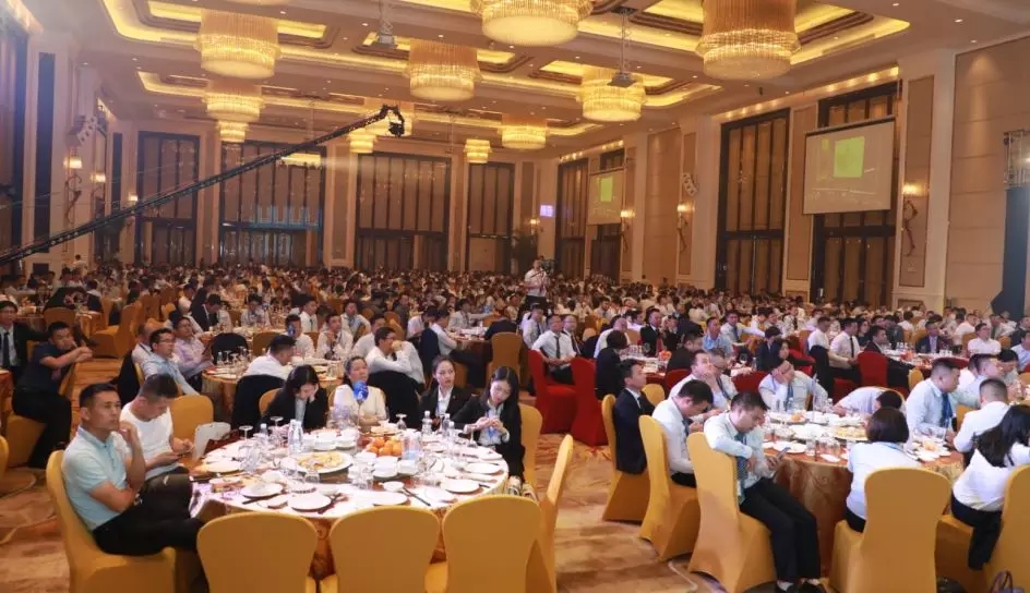 1556706527592496.jpg 640.webp.jpg